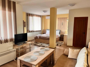 Studio Paradise, Veliko Tŭrnovo